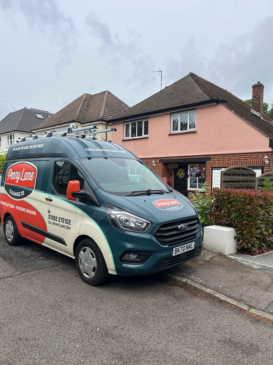 Professional 4-weekly Window Cleaning for a detached house on Treetops, Silverbirch Avenue, Epping