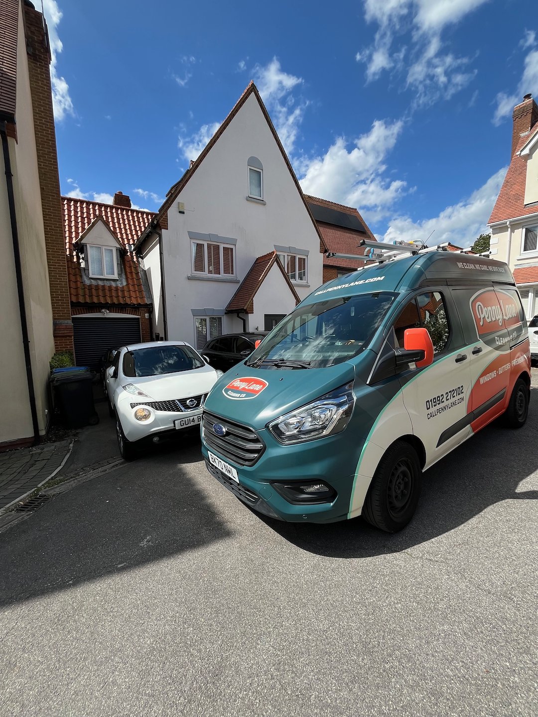 Professional 4-weekly Window Cleaning for a semi-detached house on Church Hill, Epping Thumbnail