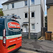 Professional-4-weekly-Window-Cleaning-for-a-semi-detached-house-on-Bowhill-Way-Harlow 0