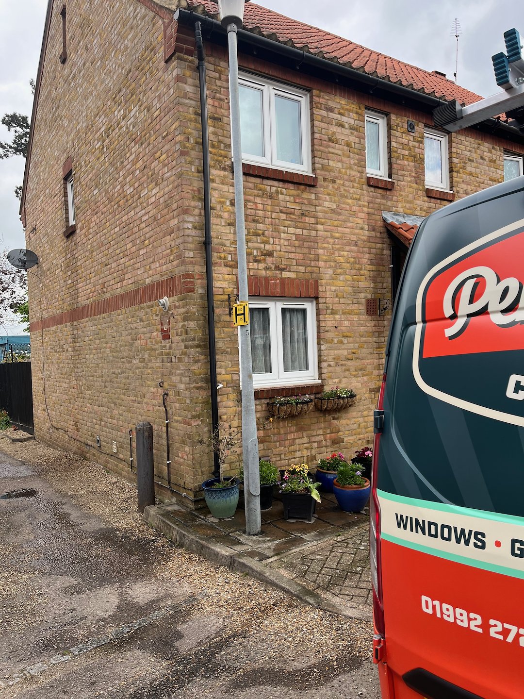 Professional 4-weekly Window Cleaning for a terraced house on Fitzwilliams Court, Harlow