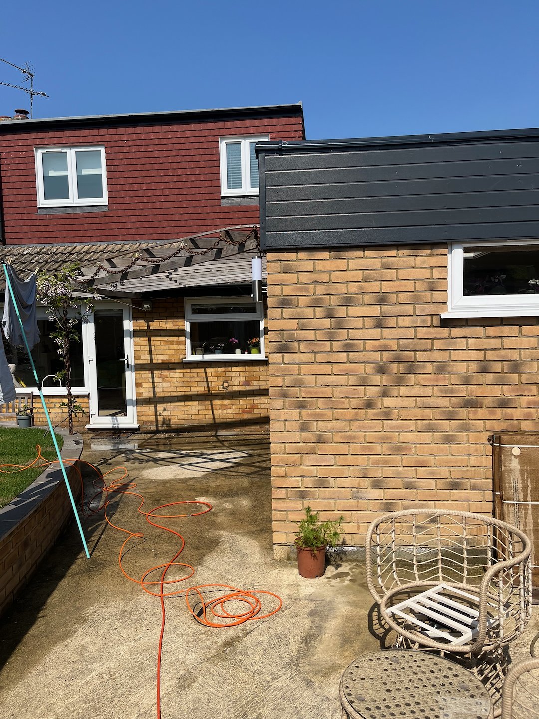 Professional 4-weekly Window Cleaning for a semi-detached house on Knights Walk, Romford Thumbnail