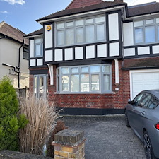 Professional-4-Weekly-Window-Cleaning-for-a-Detached-House-on-Knighton-Drive-Woodford-Green 0