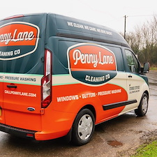 Professional-8-weekly-Window-Cleaning-for-a-detached-on-Heron-Close-Buckhurst-Hill 0