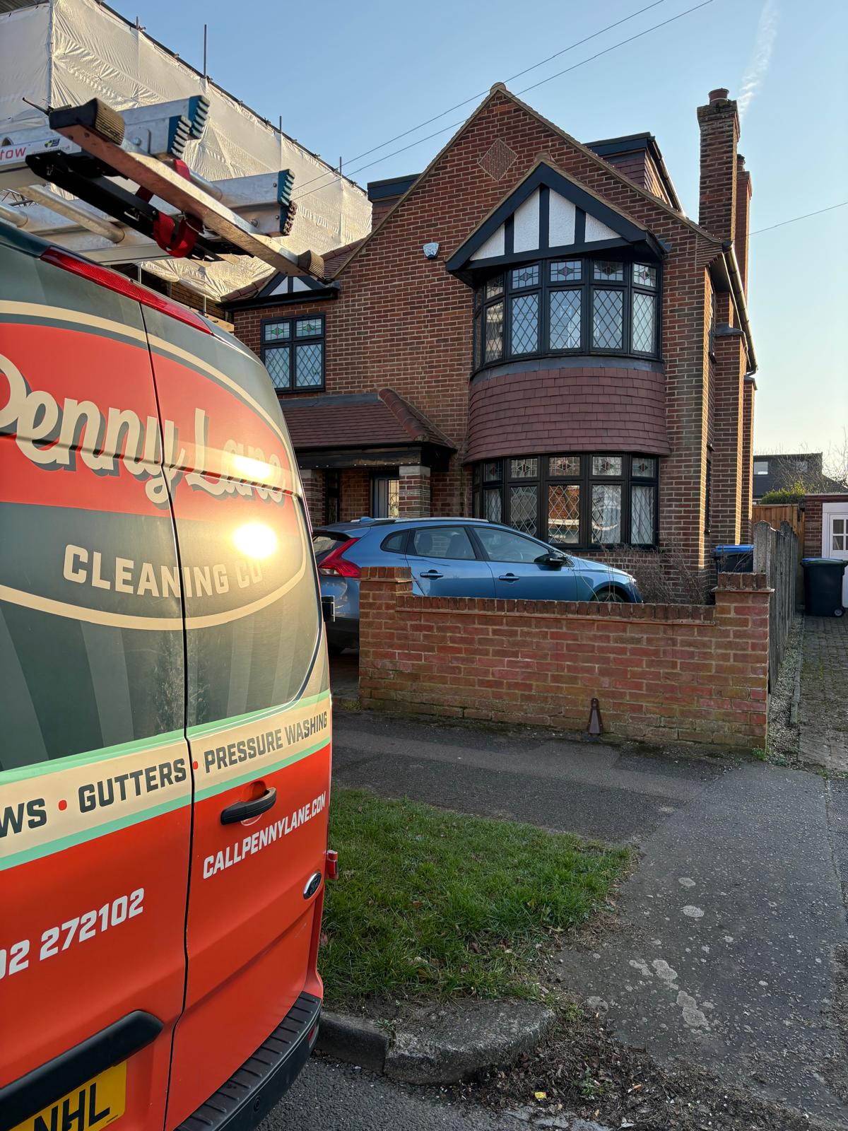 Professional 8-Weekly Window Cleaning for a Detached House on Crows Road, Epping